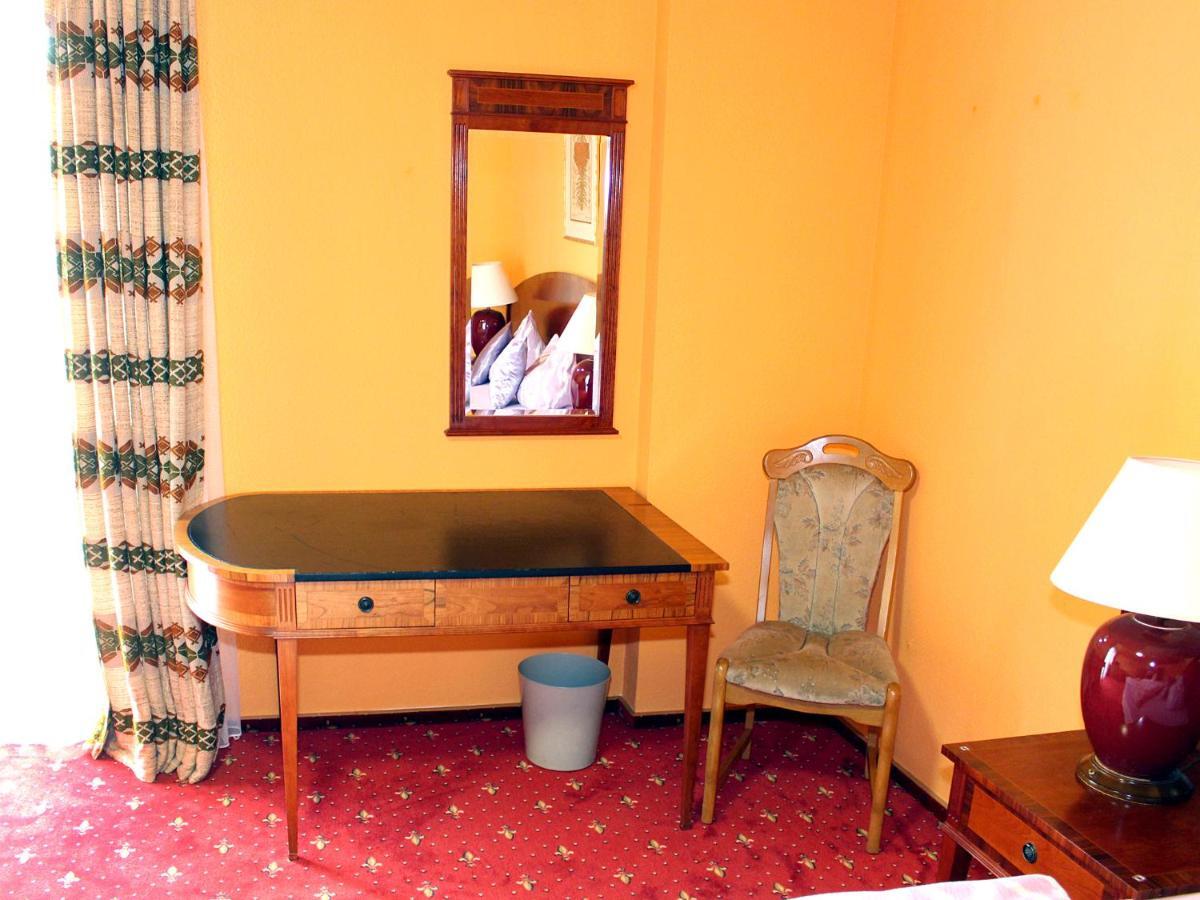 Hotel Neustaedter Hof Titisee-Neustadt Dış mekan fotoğraf